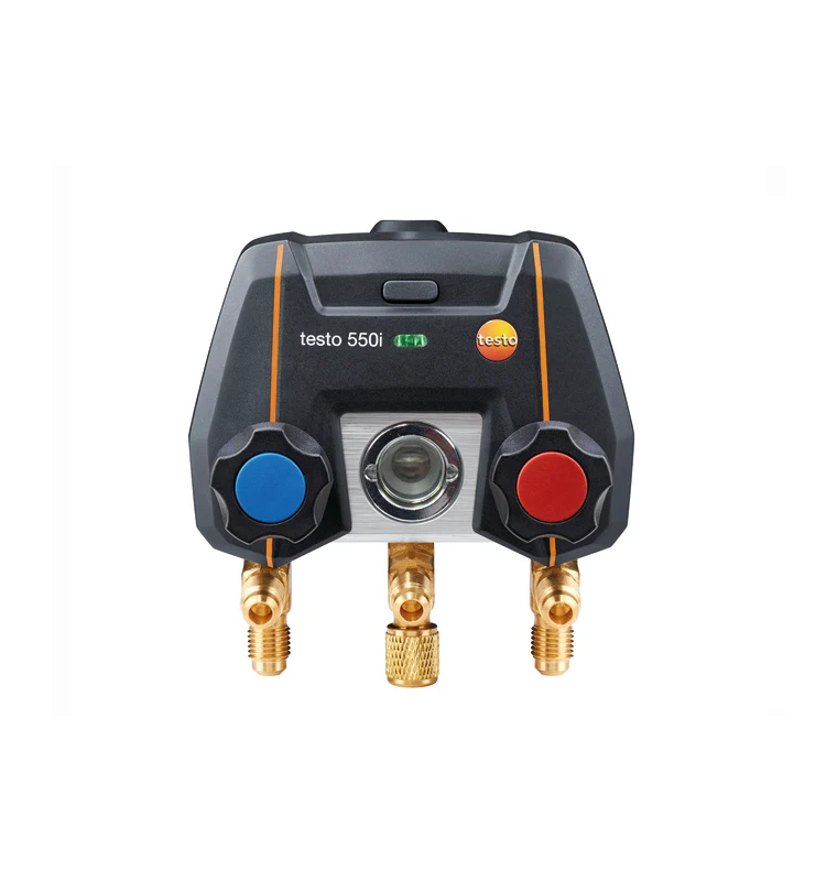 testo 550i, Digital 2-way manifold, including batteries (3 x AAA), calibration protocol, and instruction manual